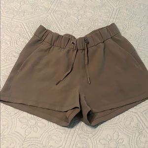 Lululemon shorts.. EUC Great workout -dinner out